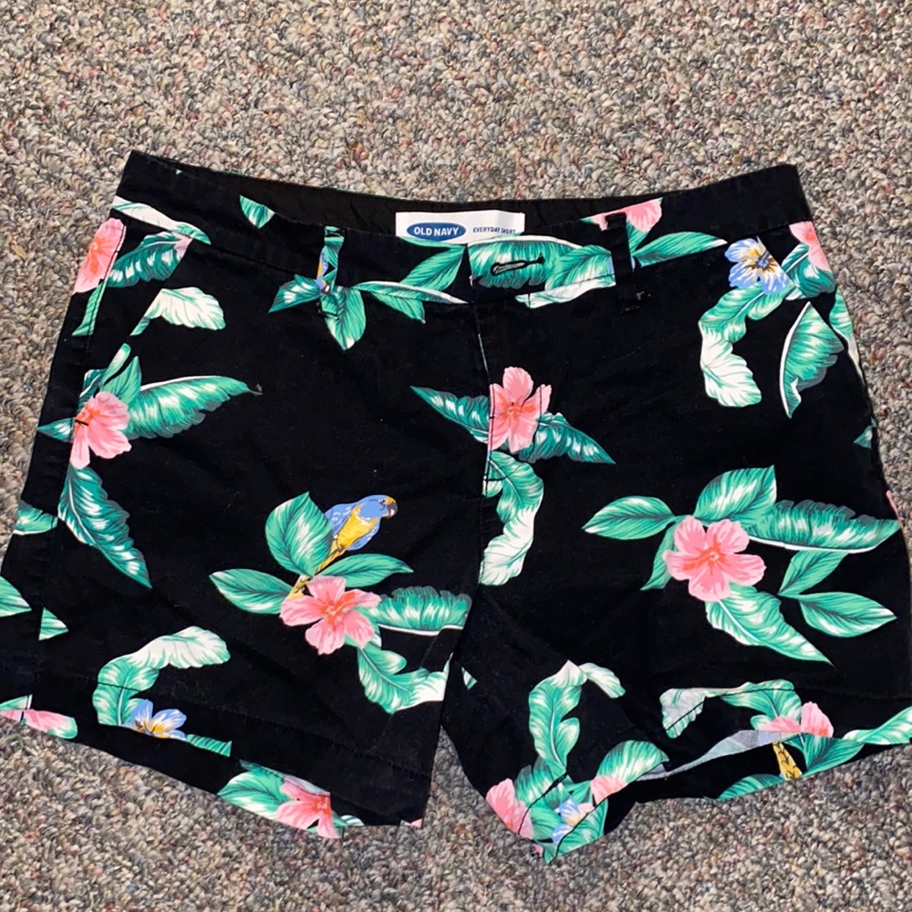 Capri shorts